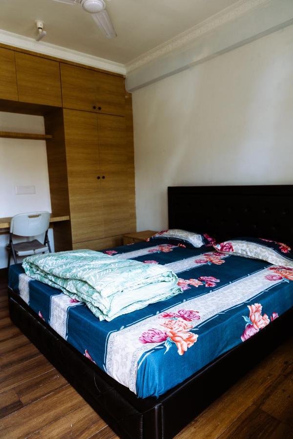 Rvr Home - Beautiful Rooms Bangalore Exterior photo